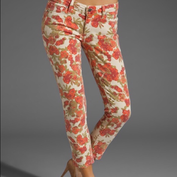 PAIGE Denim - PAIGE Floral Skyline Ankle Peg SZ 31